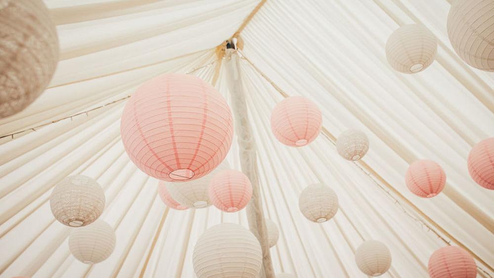 Pink, white and romantic lace lanterns