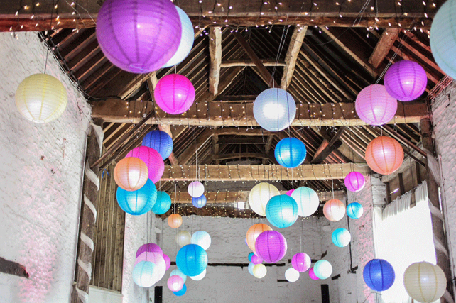 Fairy Lights and Lanterns Decorate Oxfordshire Barn