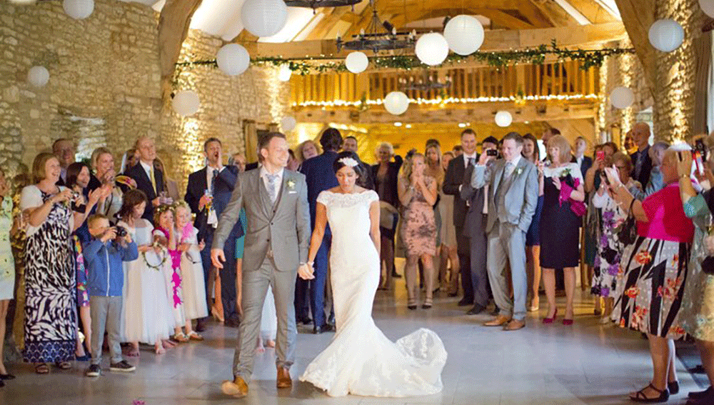 barn wedding lanterns