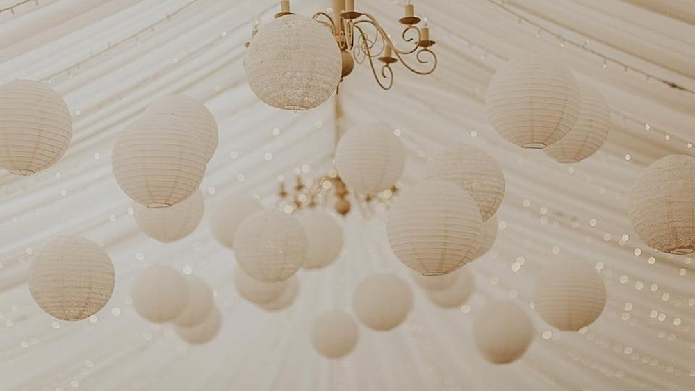 Cream and lace hanging lanterns