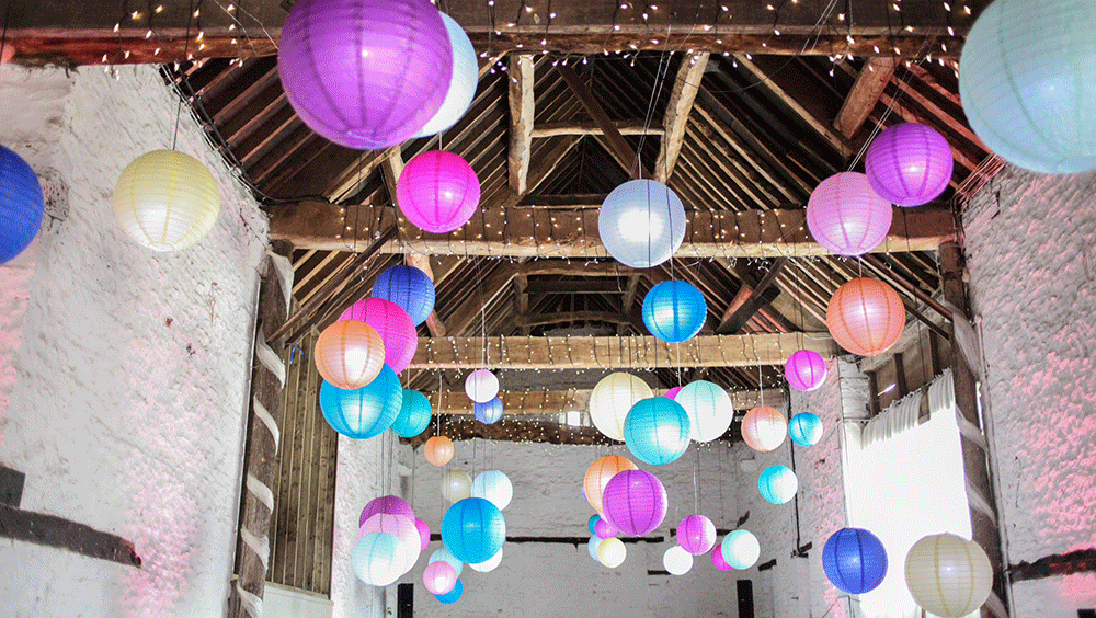 Fairy Lights and Lanterns Decorate Oxfordshire Barn